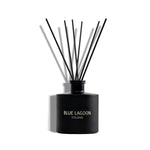 Ilmstöng á hvítum bakgrunni